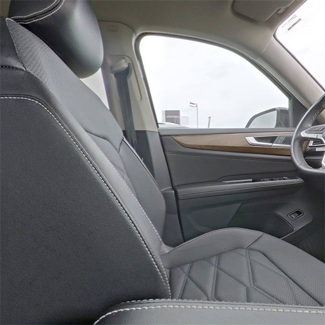 2025 Volkswagen Atlas 2.0T SE w/Technology 2.0T SE