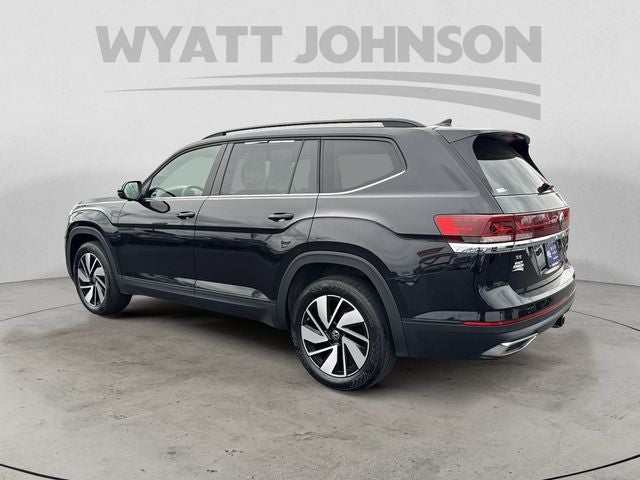 2025 Volkswagen Atlas 2.0T SE w/Technology 2.0T SE