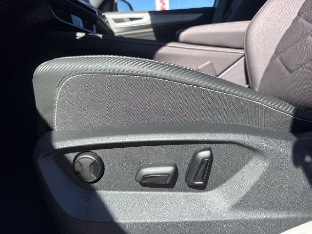 2026 Volkswagen Atlas Cross Sport SE w/Technology