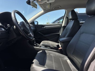 2015 Volkswagen Passat Base