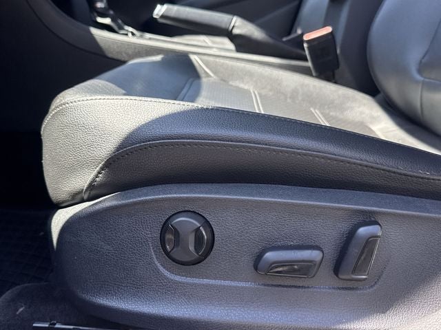 2015 Volkswagen Passat Base