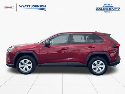 2025 Toyota RAV4 LE