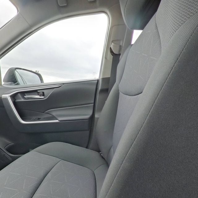 2025 Toyota RAV4 XLE XLE