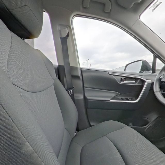 2025 Toyota RAV4 XLE XLE