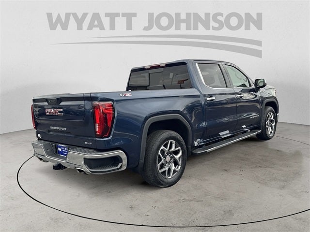 2022 GMC Sierra 1500 SLT