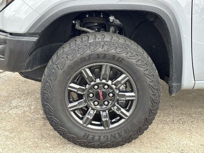 2024 GMC Sierra 1500 AT4X