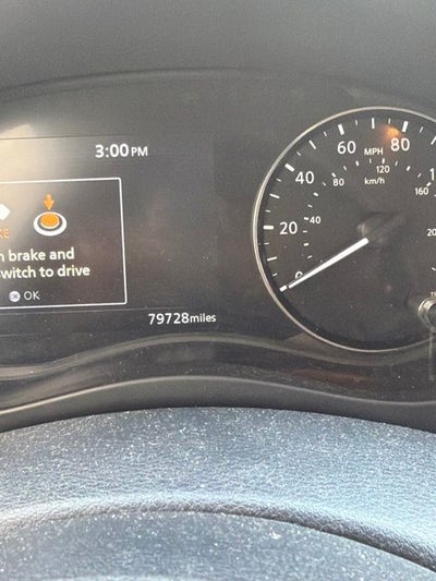 2023 Nissan Kicks SR