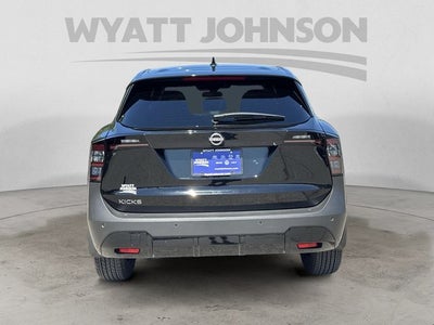 2025 Nissan Kicks SV