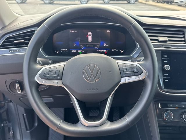 2024 Volkswagen Tiguan 2.0T SE