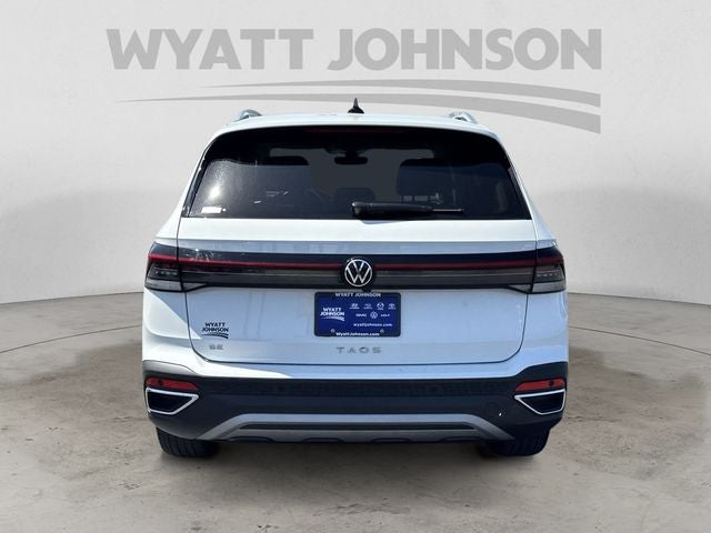 2025 Volkswagen Taos 1.5T SE