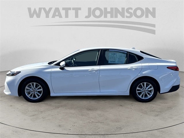 2025 Toyota Camry LE LE