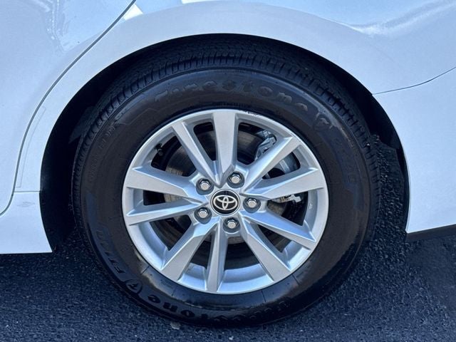 2025 Toyota Camry LE LE