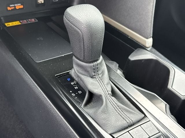 2025 Toyota Camry LE LE