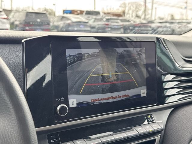 2025 Toyota Camry LE LE