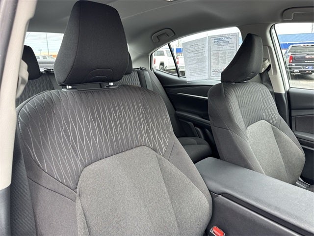 2025 Toyota Camry LE LE