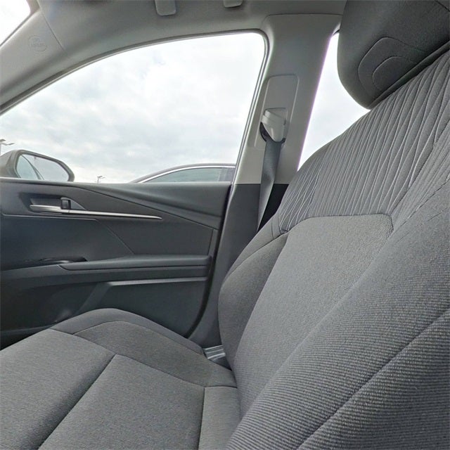 2025 Toyota Camry LE LE