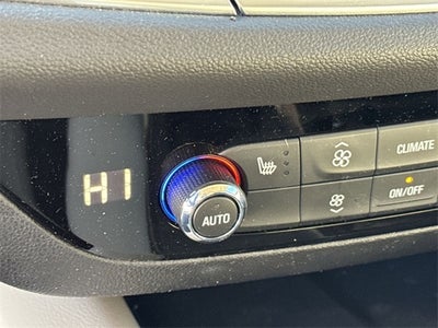 2021 Buick Enclave Essence