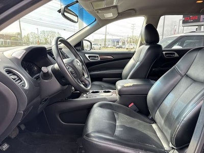 2015 Nissan Pathfinder SL