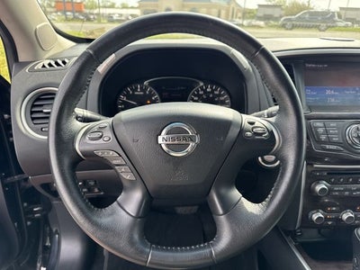 2015 Nissan Pathfinder SL