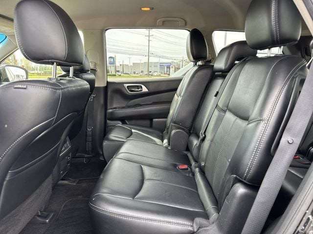 2015 Nissan Pathfinder SL