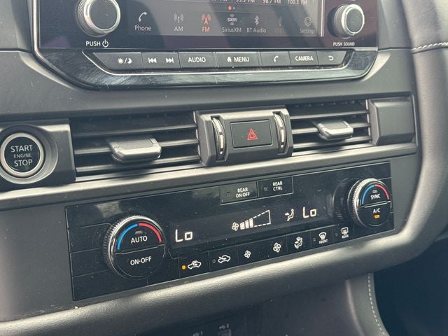 2024 Nissan Pathfinder S