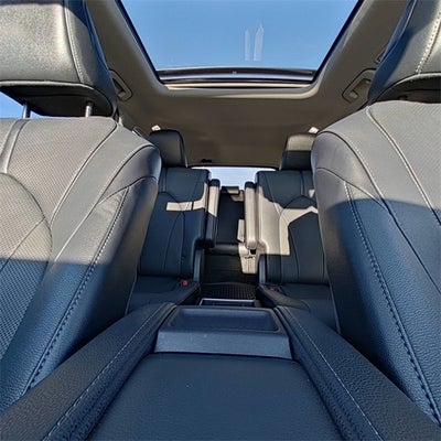 2024 Toyota Grand Highlander Base