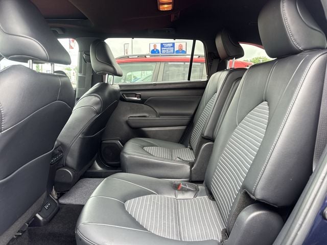 2025 Toyota Highlander XSE