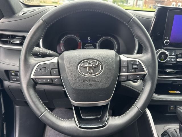 2025 Toyota Highlander XSE