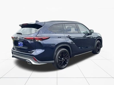 2025 Toyota Highlander XSE