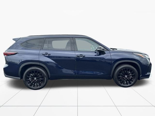 2025 Toyota Highlander XSE