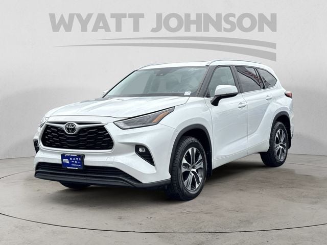 2023 Toyota Highlander XLE XLE