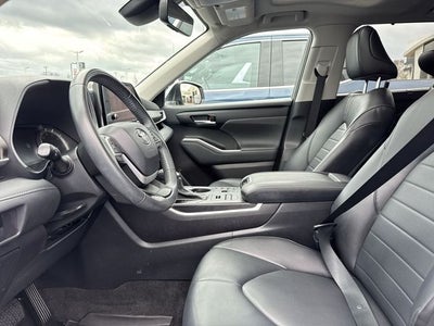 2023 Toyota Highlander XLE XLE