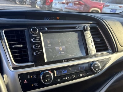 2019 Toyota Highlander Base