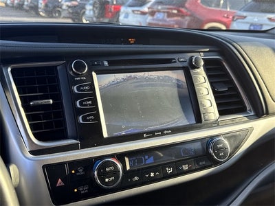 2019 Toyota Highlander Base