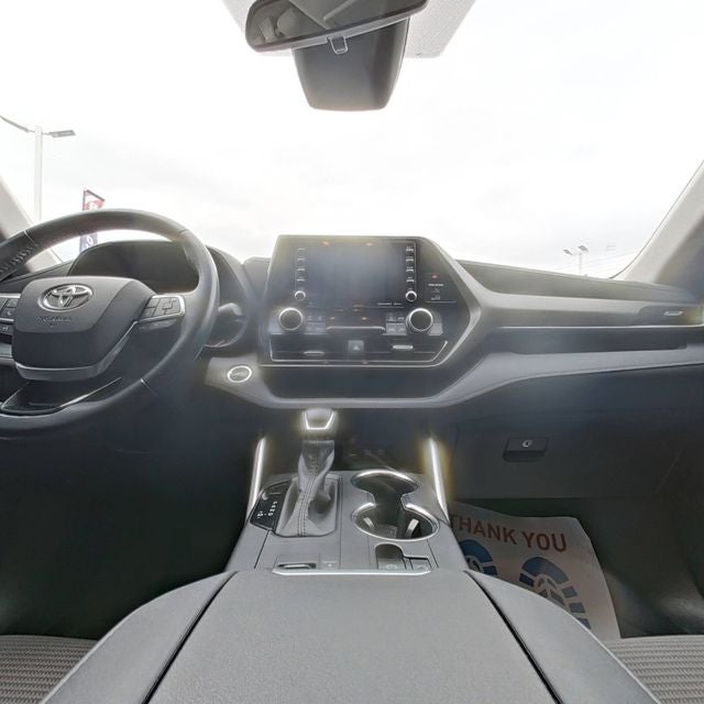 2020 Toyota Highlander LE LE