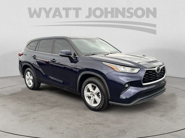 2020 Toyota Highlander LE LE