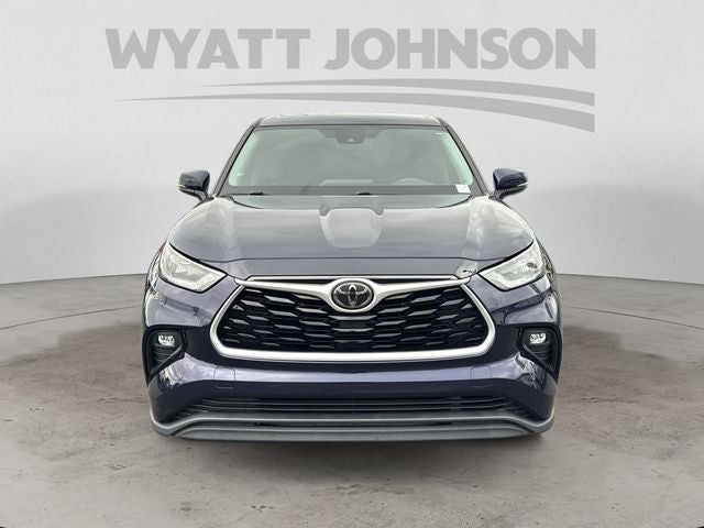 2020 Toyota Highlander LE LE