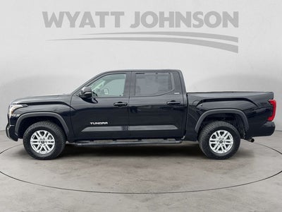 2022 Toyota Tundra SR5 SR5