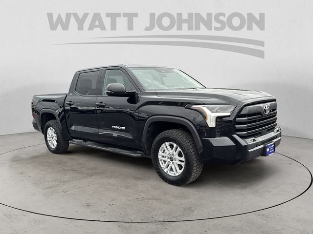 2022 Toyota Tundra SR5 SR5