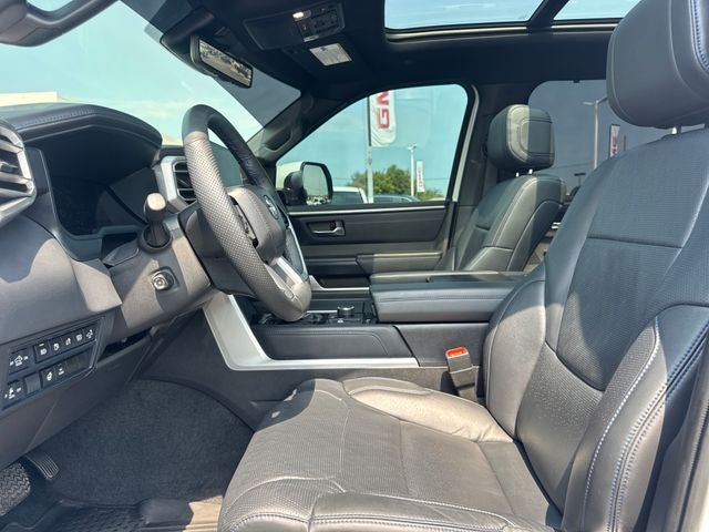 2025 Toyota Tundra Hybrid Platinum