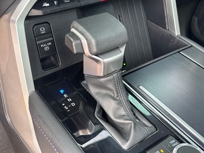 2025 Toyota Tundra Hybrid Platinum