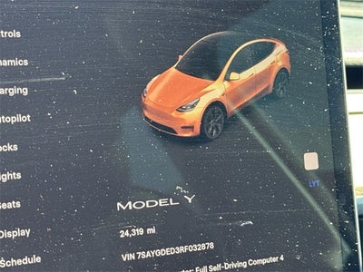 2024 Tesla Model Y Standard Range