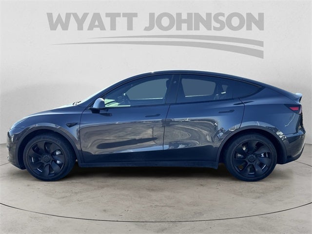 2024 Tesla Model Y Standard Range