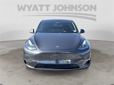 2024 Tesla Model Y Standard Range