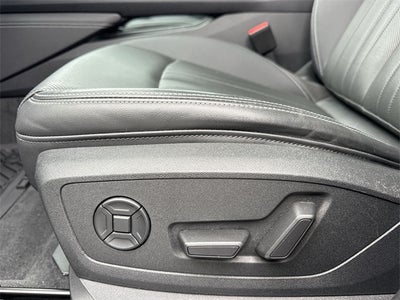 2024 Audi Q8 Sportback e-tron Premium Plus S line quattro