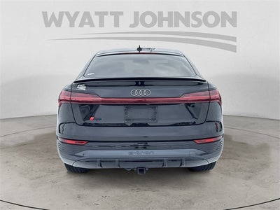 2024 Audi Q8 Sportback e-tron Premium Plus S line quattro