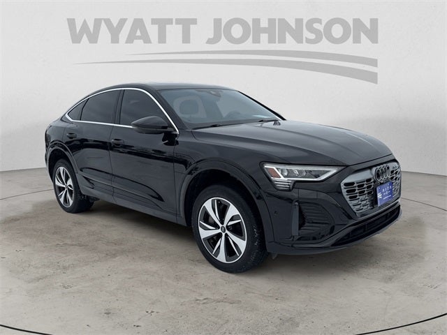 2024 Audi Q8 Sportback e-tron Premium Plus S line quattro