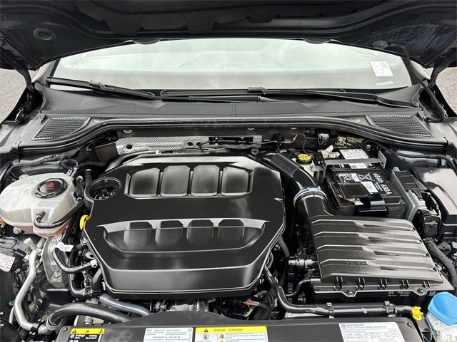 2024 Volkswagen Golf GTI 2.0T S