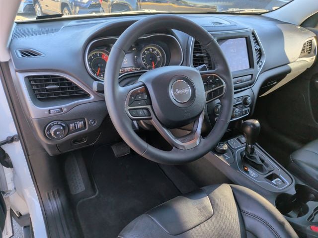 2022 Jeep Cherokee Latitude Lux