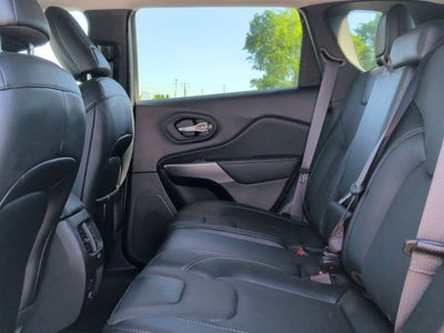 2022 Jeep Cherokee Latitude Lux